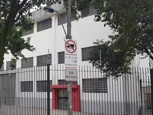 Galpão / Barracão com 2720m², à venda ou para alugar, no bairro Água Branca em São Paulo