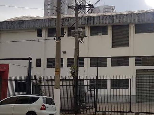 Galpão / Barracão com 2720m², à venda ou para alugar, no bairro Água Branca em São Paulo