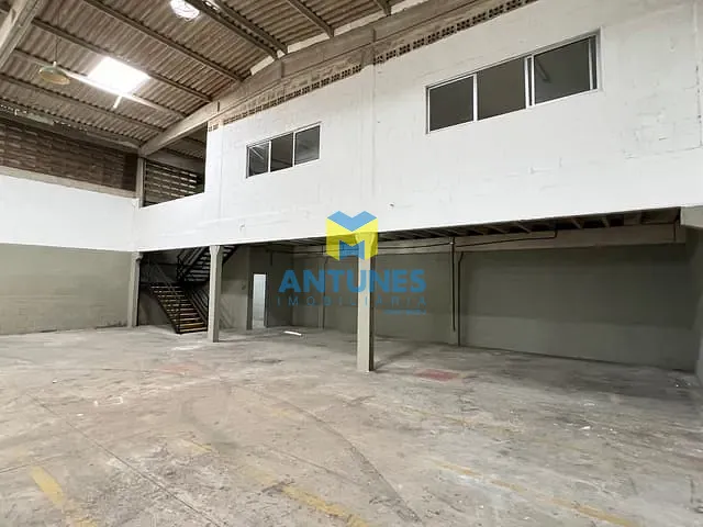 Galpão / Barracão com 540m², para alugar, no bairro Piedade em Jaboatão dos Guararapes