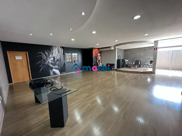 Galpão / Barracão com 551m², à venda, no bairro Jardim Souza Queiroz em Santa Bárbara D'Oeste