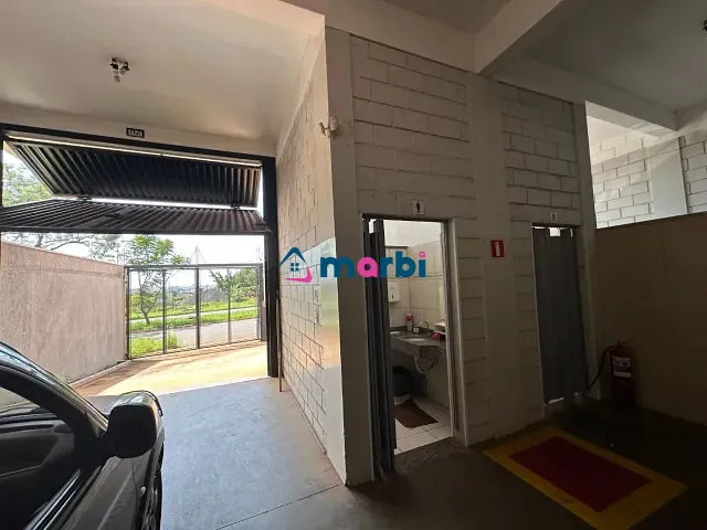 Galpão / Barracão com 551m², à venda, no bairro Jardim Souza Queiroz em Santa Bárbara D'Oeste