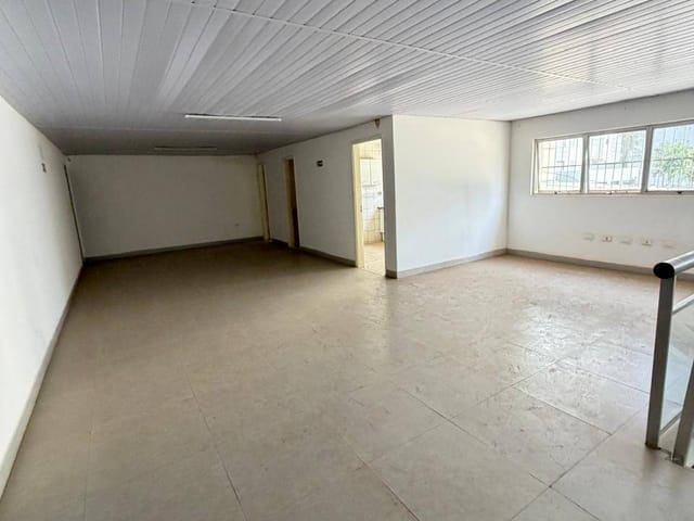 Galpão / Barracão para alugar, no bairro Setor Bueno em Goiânia