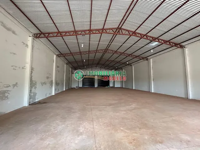 Galpão / Barracão para alugar, no bairro Jardim Florianópolis em Canarana