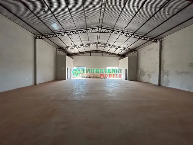 Galpão / Barracão para alugar, no bairro Jardim Florianópolis em Canarana
