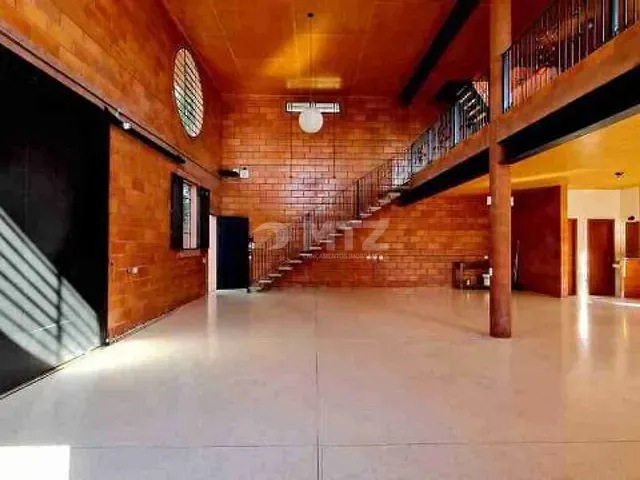 Galpão / Barracão com 4409m² 2 quartos e 3 banheiros, à venda, no bairro Green valey em Botucatu
