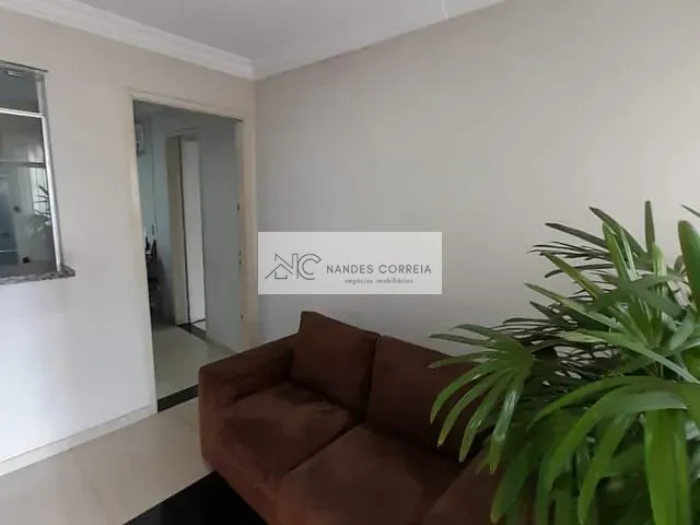 Galpão / Barracão com 250m², à venda, no bairro Jardim São Francisco de Assis em Londrina