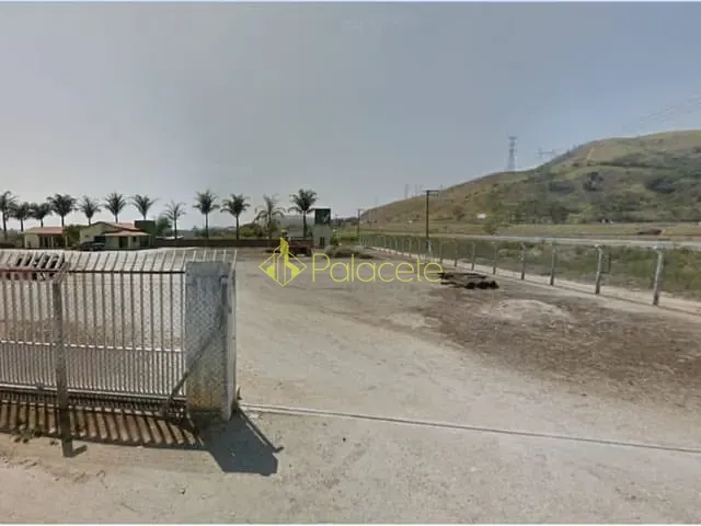 Galpão / Barracão com 6200m², para alugar, no bairro Veloso em Roseira