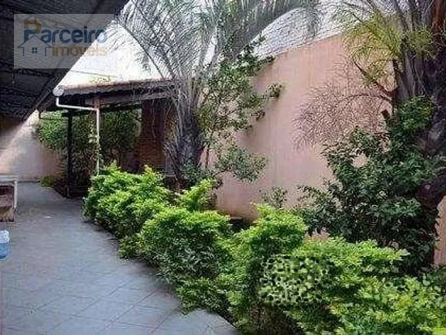 Galpão / Barracão com 1200m², à venda, no bairro Vila Esperança em São Paulo