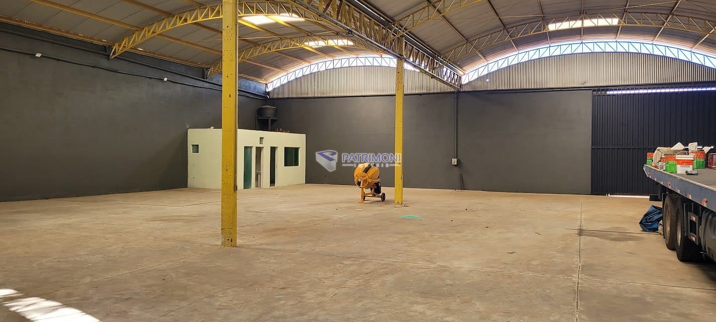 Depósito-Galpão, 700 m² - Foto 2