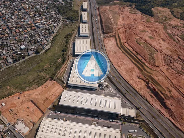 Galpão / Barracão com 1768m², para alugar, no bairro Vila Cristina em Betim