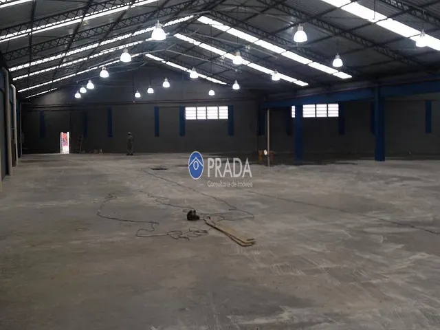 Galpão / Barracão com 1273m², para alugar, no bairro Vila Leopoldina em São Paulo