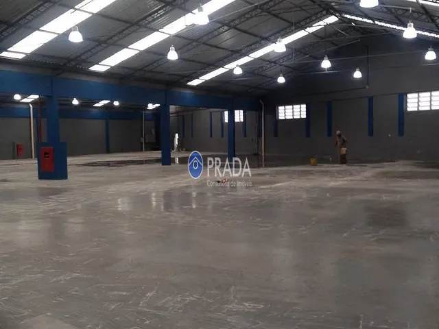 Galpão / Barracão com 1273m², para alugar, no bairro Vila Leopoldina em São Paulo