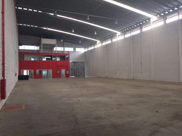 Foto do Galpão / Barracão - Galpão para alugar, 2230 m² por R$ 39.800,00/mês - Chácaras Reunidas - São José dos Campos/SP | RUSSI IMÓVEIS