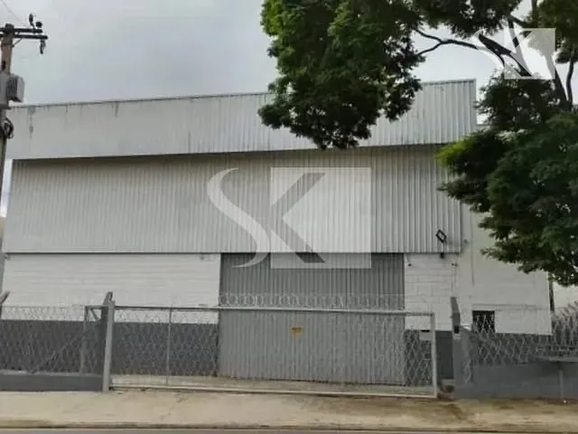 Galpão / Barracão à venda ou para alugar, no bairro Jardim São Carlos em Sorocaba