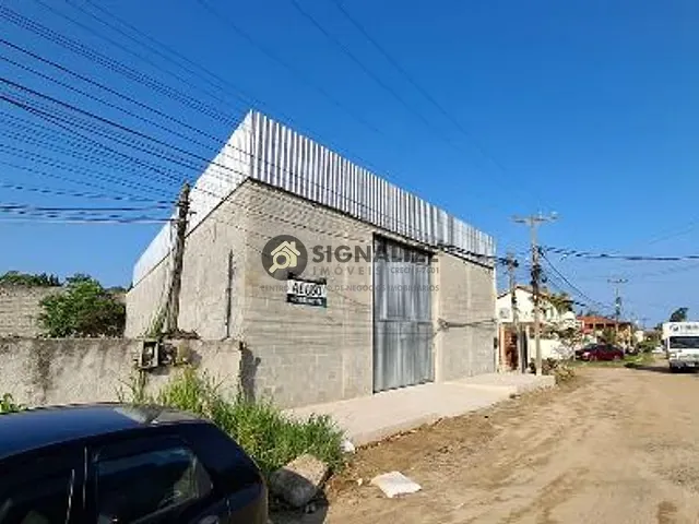 Galpão / Barracão com 300m², para alugar, no bairro Balneário São Pedro em São Pedro da Aldeia