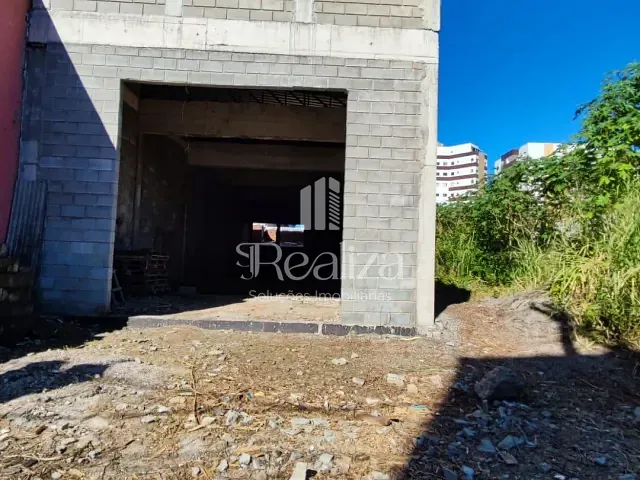 Galpão / Barracão à venda ou para alugar, no bairro São Francisco em Ilhéus