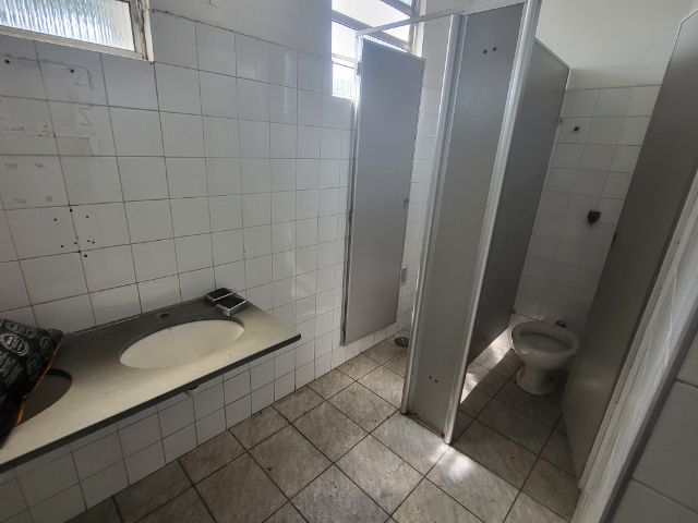 Galpão / Barracão com 4000m², para alugar, no bairro Triângulo em Pindamonhangaba
