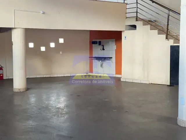 Galpão / Barracão para alugar, no bairro Penha em Itabira