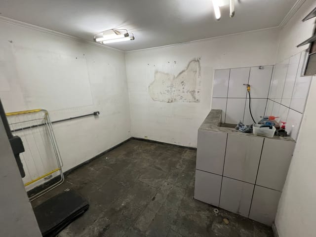 Galpão / Barracão com 95m², à venda, no bairro Vila Santo Estéfano em São Paulo