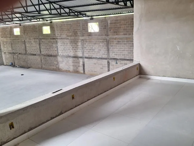 Galpão / Barracão com 550m², para alugar, no bairro Campo Redondo em São Pedro da Aldeia