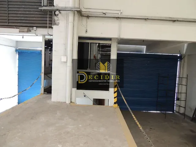 Galpão / Barracão com 4000m², para alugar, no bairro Parque São Lourenço em São Paulo