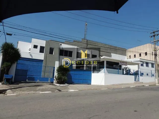 Galpão / Barracão com 4000m², para alugar, no bairro Parque São Lourenço em São Paulo