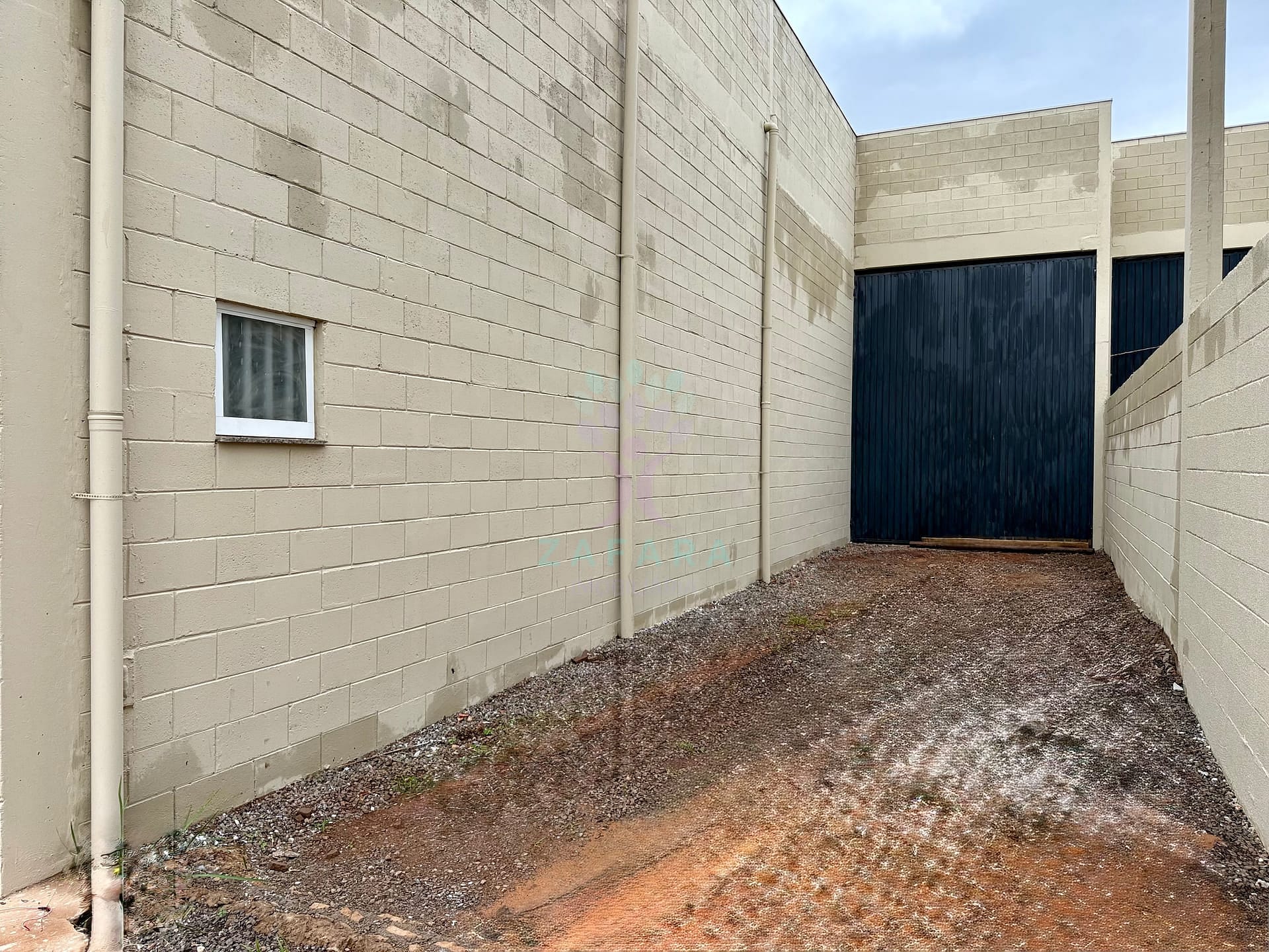 Depósito-Galpão, 232 m² - Foto 2