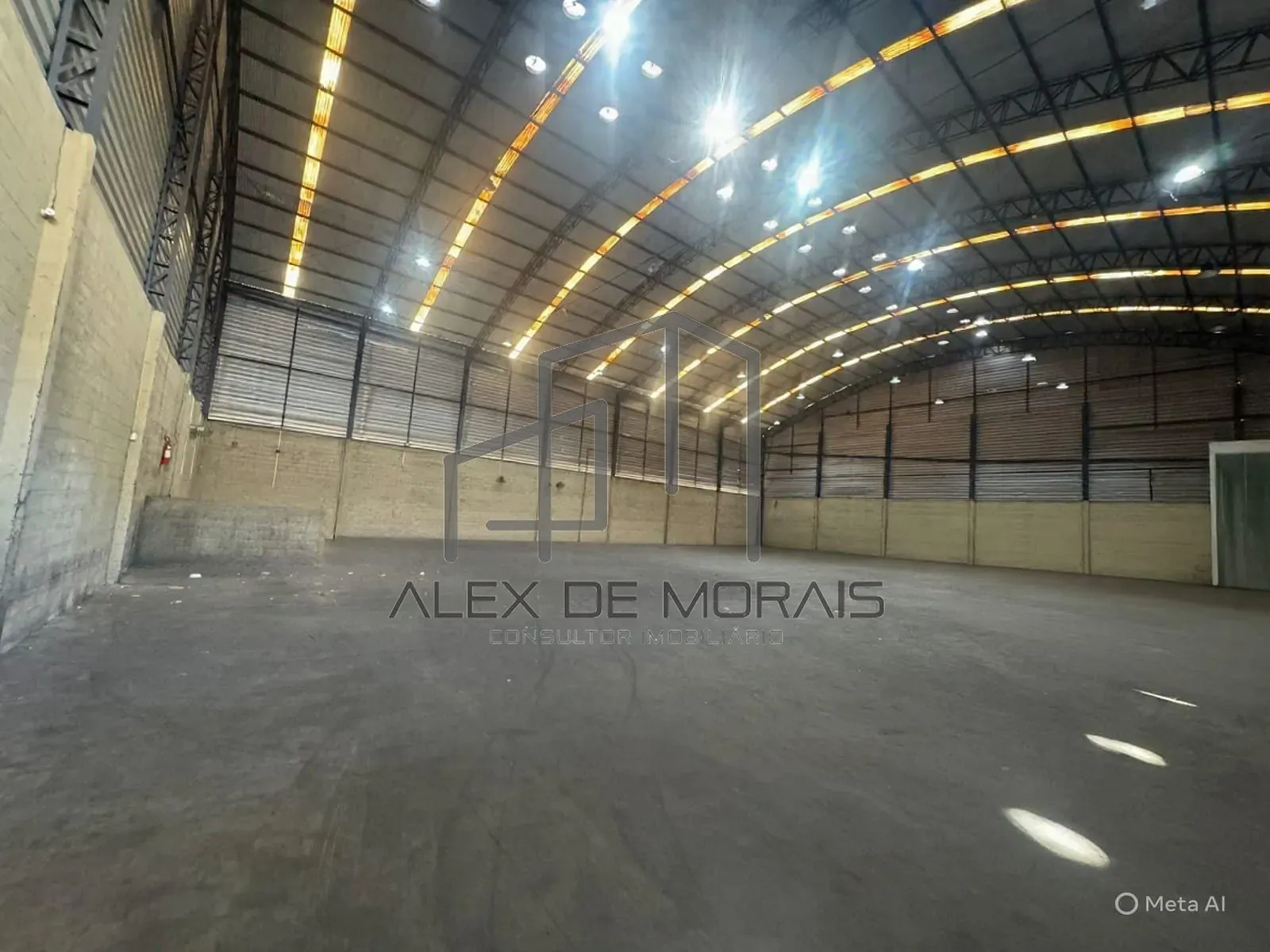 Depósito-Galpão, 1300 m² - Foto 2