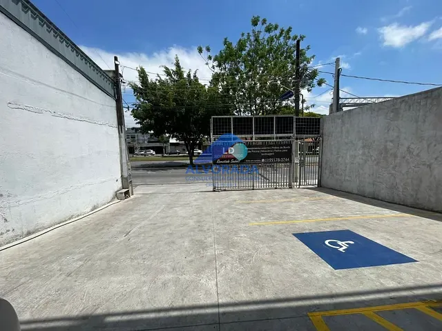 Galpão / Barracão com 360m², para alugar, no bairro Residencial União em São José dos Campos