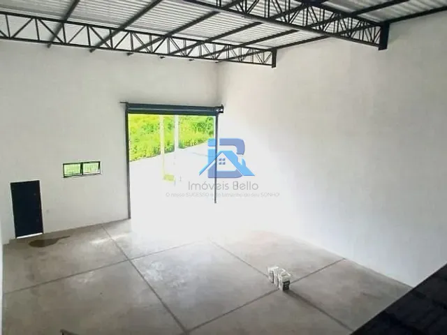Galpão / Barracão com 250m², para alugar, no bairro Bairro da Ponte em Itatiba