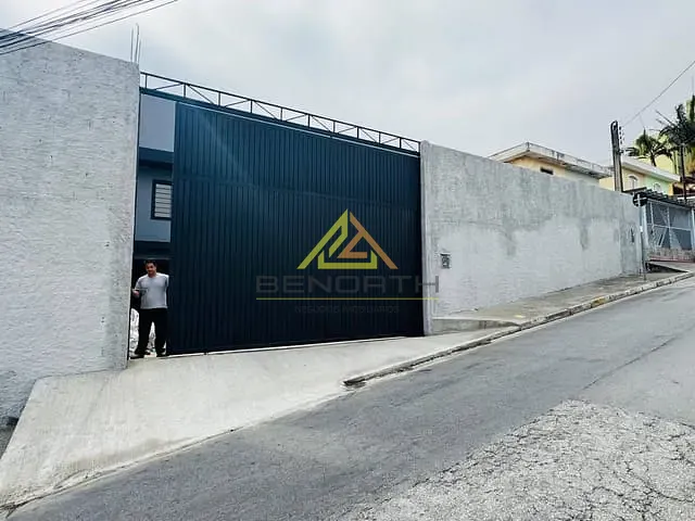 Galpão / Barracão com 1000m², à venda, no bairro Vila Amália (Zona Norte) em São Paulo