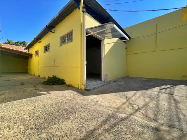Foto do Galpão / Barracão - Galpão / Deposito / Armazém com 200 metros para venda, Bairro Copacabana, Belo Horizonte, MG | Deltalar Imóveis