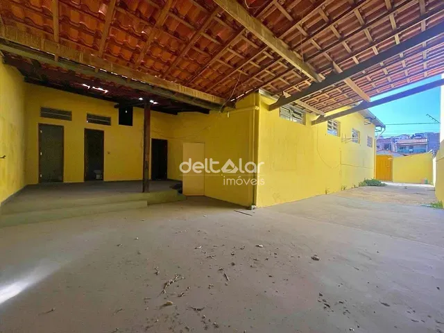 Galpão / Barracão com 360m², à venda, no bairro Copacabana em Belo Horizonte