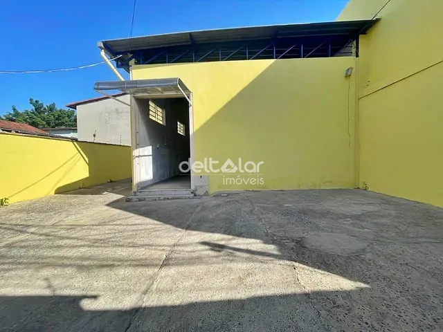 Galpão / Barracão com 360m², à venda, no bairro Copacabana em Belo Horizonte