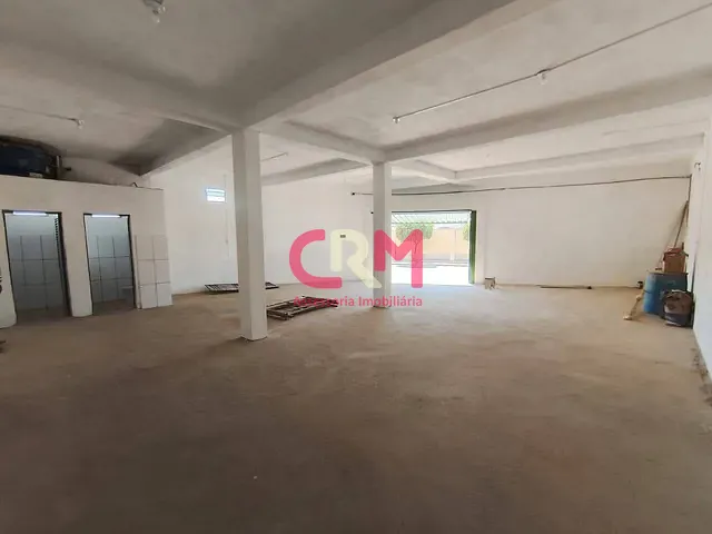 Galpão / Barracão com 121m², para alugar, no bairro Jardim Maria Luiza II em Taquaritinga