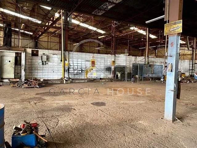 Galpão / Barracão com 7125m², à venda ou para alugar, no bairro Serrana em Serrana