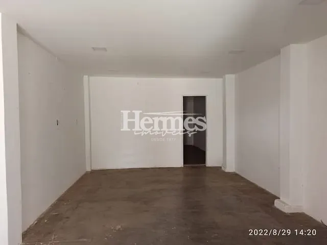 Loja com 277m², para alugar, no bairro Jardim Fortaleza em Paulínia