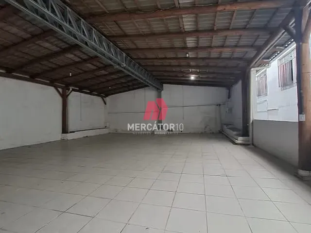 Galpão / Barracão para alugar, no bairro Velha em Blumenau