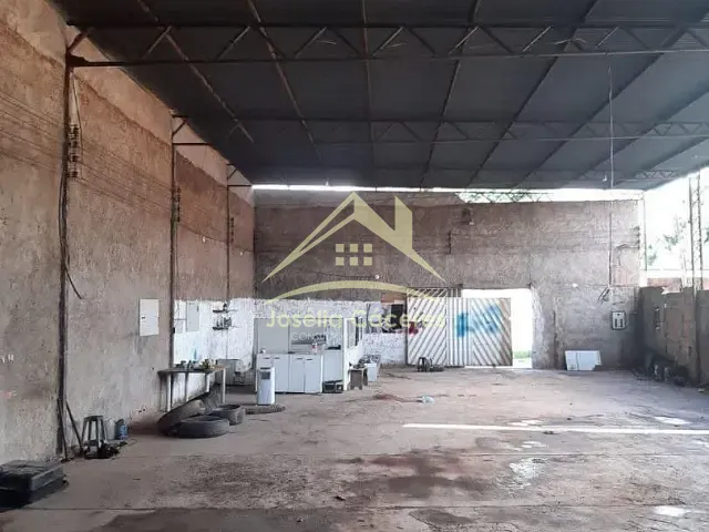 Galpão / Barracão à venda, no bairro 23 de Setembro em Várzea Grande