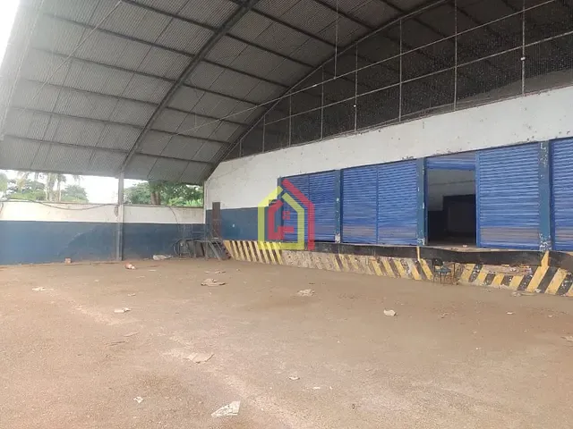 Galpão / Barracão com 2300m², para alugar, no bairro Nova Marabá em Marabá
