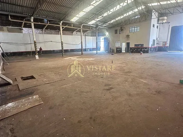 Galpão / Barracão com 900m², para alugar, no bairro Paulicéia em Piracicaba