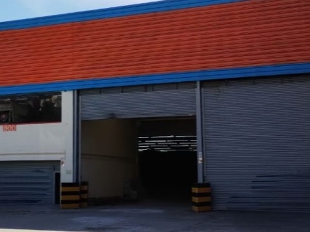 Galpão / Barracão com 3603m², à venda, no bairro Jardim Triângulo em Taboão da Serra