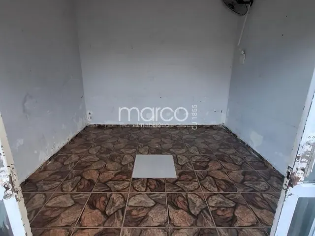 Galpão / Barracão para alugar, no bairro Parque Atheneu em Goiânia