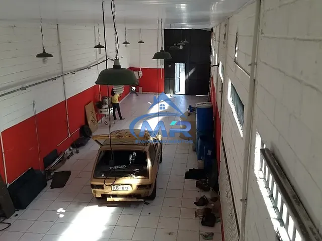 Galpão / Barracão com 138m², à venda, no bairro Vila Rio Branco em São Paulo