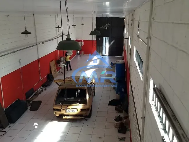 Galpão / Barracão com 138m², à venda, no bairro Vila Rio Branco em São Paulo