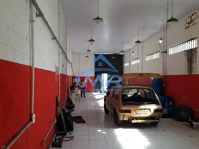 Galpão / Barracão com 138m², à venda, no bairro Vila Rio Branco em São Paulo