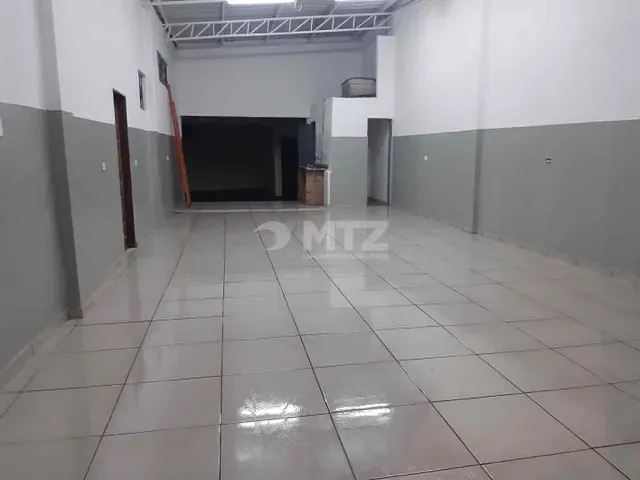 Galpão / Barracão com 148m², à venda, no bairro Jardim Brasil em Botucatu