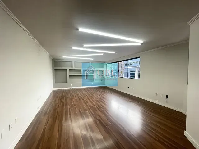 Galpão / Barracão com 600m², para alugar, no bairro Vila Ema em São Paulo