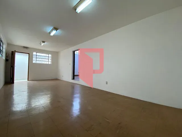 Galpão / Barracão com 250m², para alugar, no bairro Caiçara em Belo Horizonte