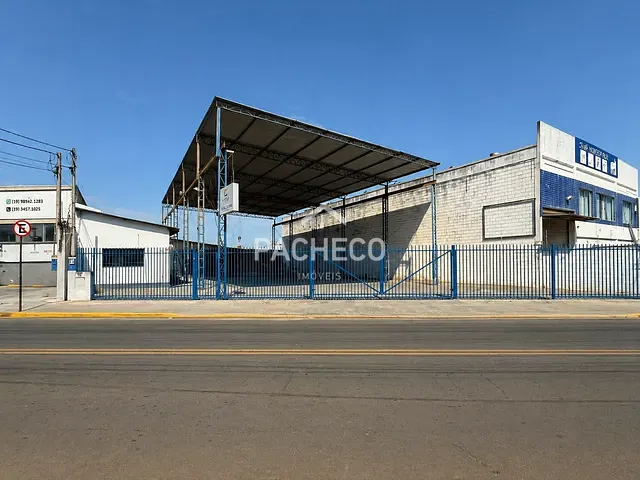 Galpão / Barracão com 702m², para alugar, no bairro Lagoa Seca em Santa Bárbara D'Oeste